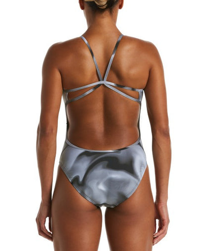 Nike Amp Axis Cut-Out